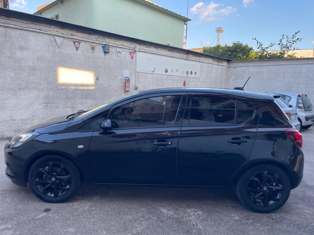 Opel Corsa 1.2 5 porte sport Full optional dal nord Italia