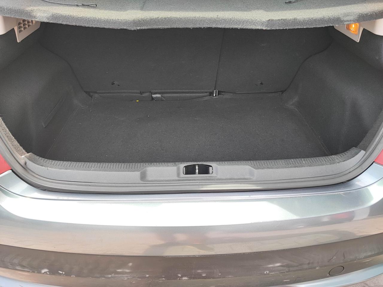 Peugeot 207 1.4 GPL uni-pro