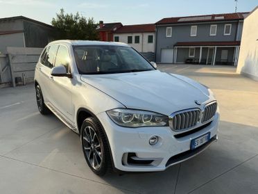 Bmw X5 xDrive30d 258CV Luxury