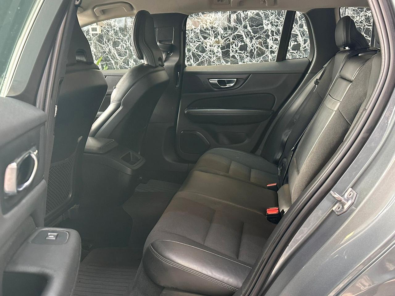 Volvo V60 D3 Geartronic Business Plus