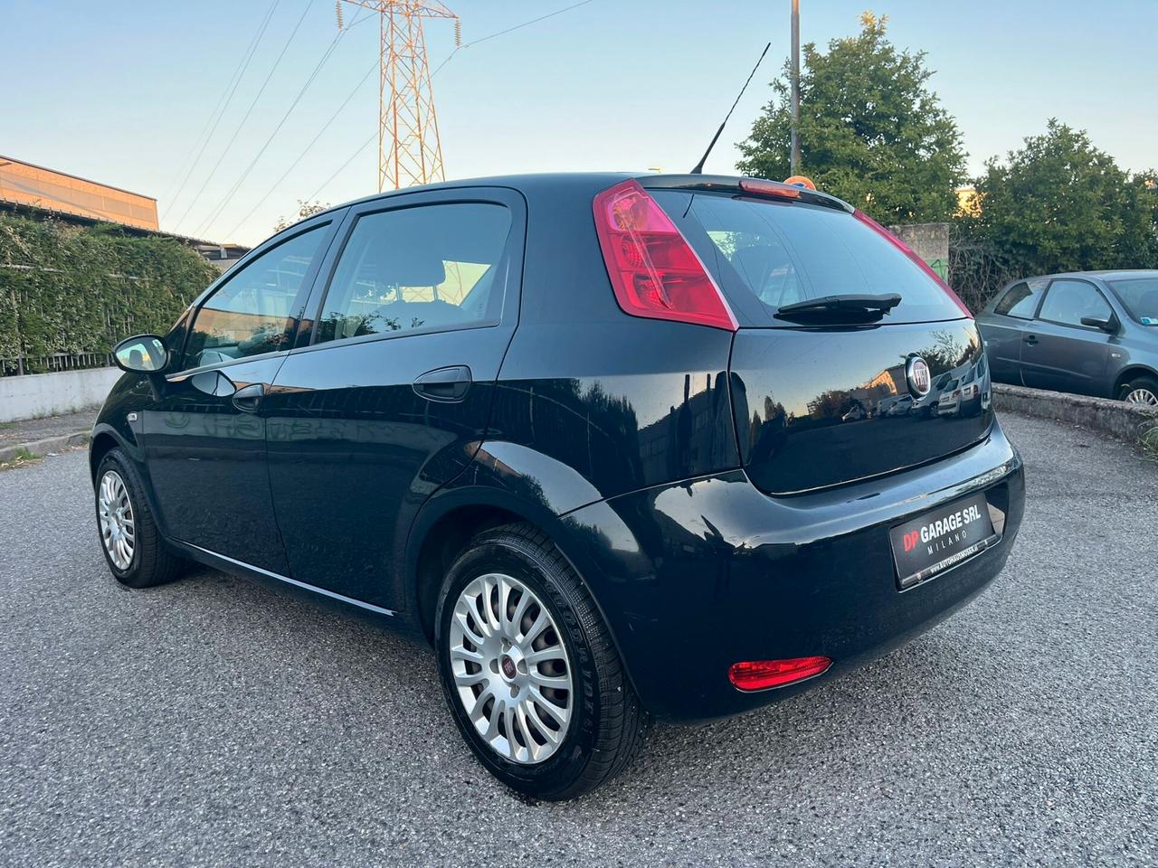 FIAT PUNTO 1200 BENZ LOUNGE 2018 EURO6