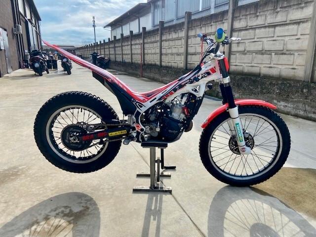 Beta Evo 300 2T (2014) – Upgrade Keihin Kit Motoalpinismo - Immatricolata