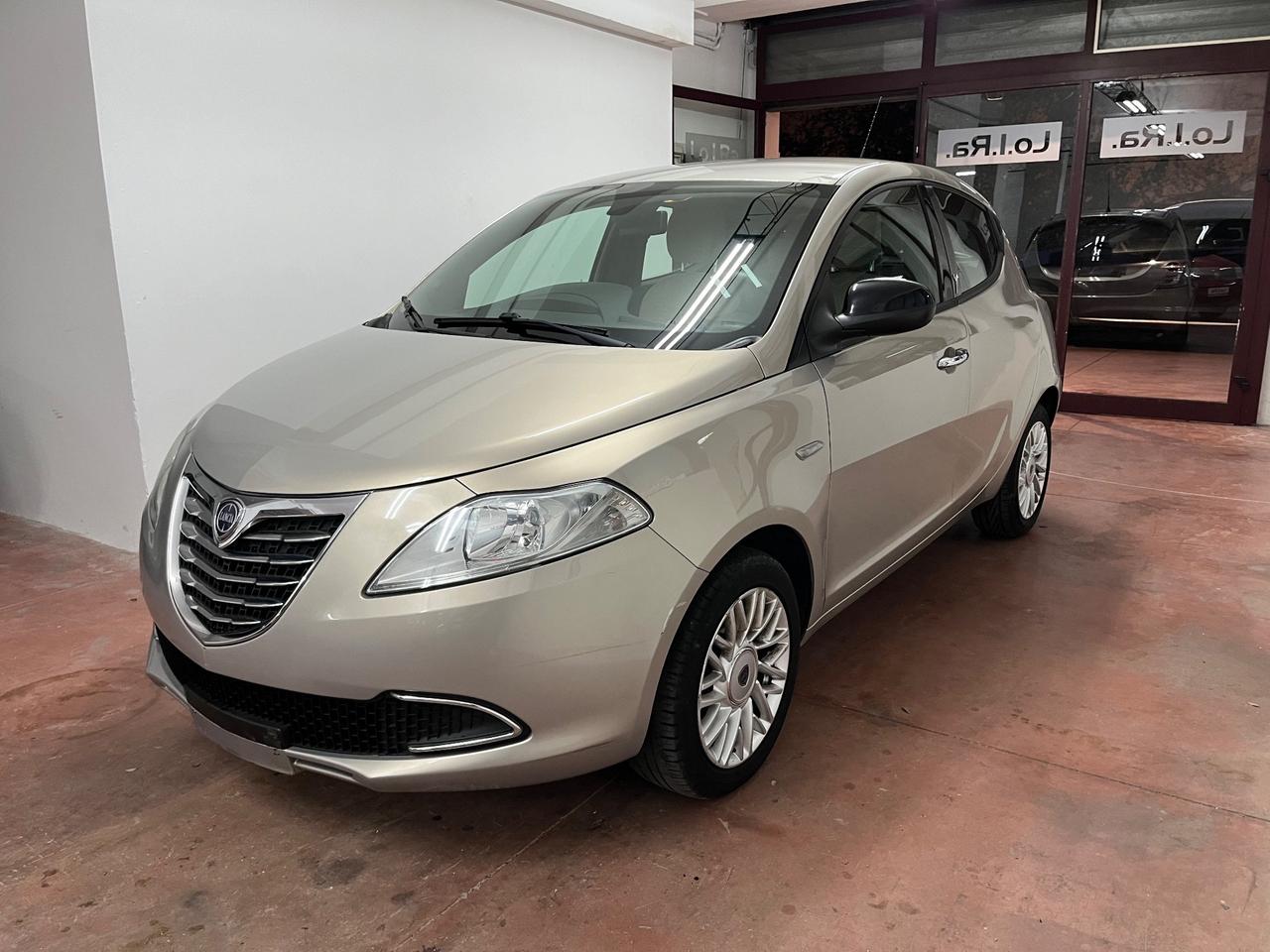 Lancia Ypsilon 1.2 - 2014