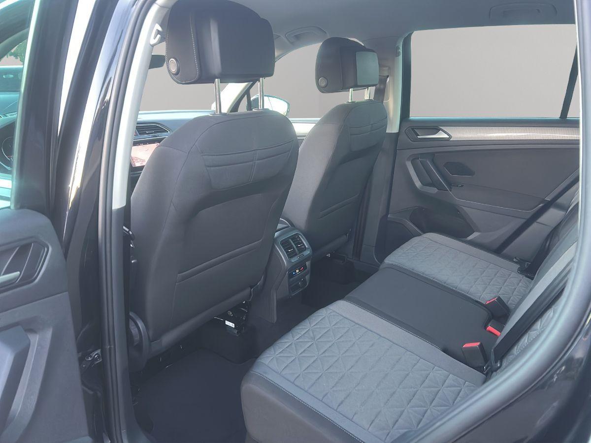 VOLKSWAGEN - Tiguan - 2.0 TDI 150cv DSG Executive BMT