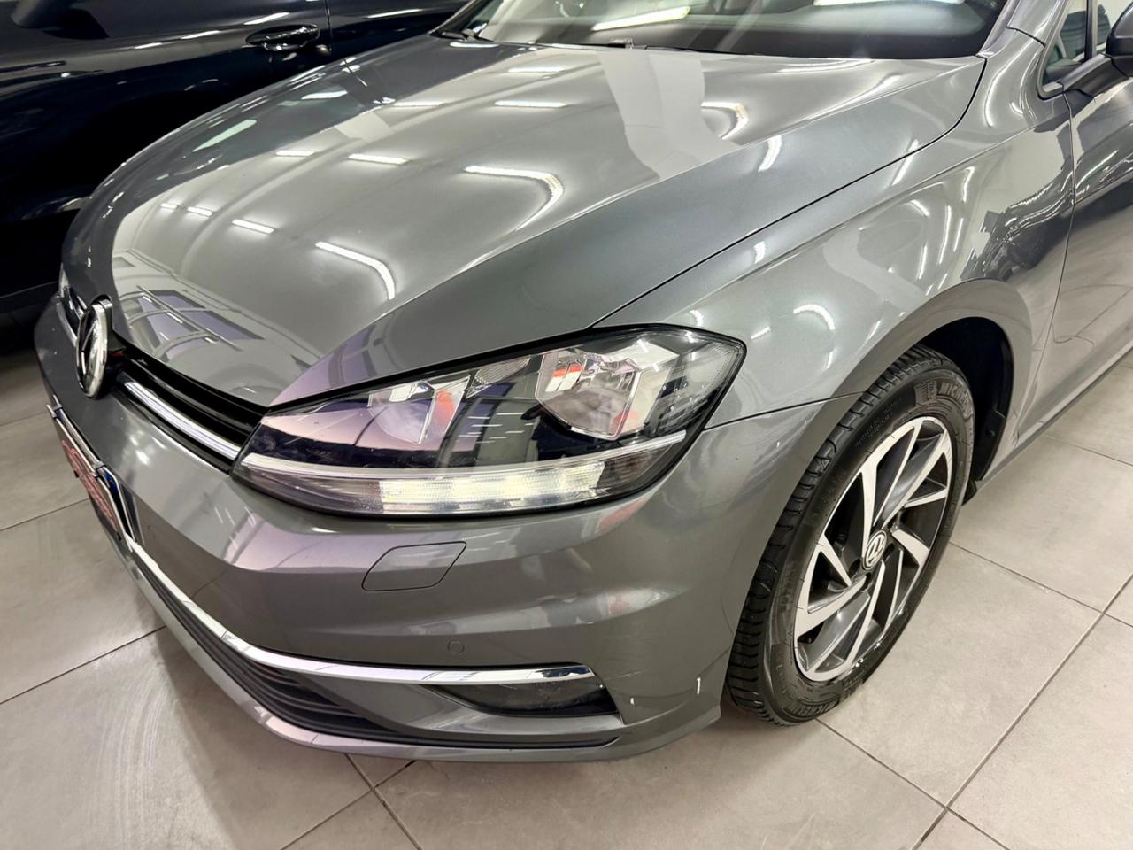 Volkswagen GOLF 7.5 1.6 TDI 5p. FINANZIABILE
