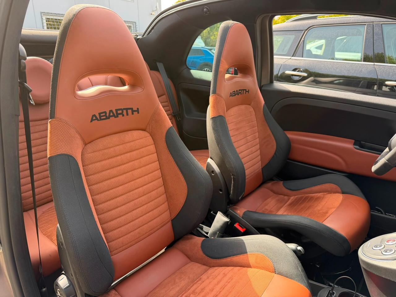 Abarth 595 C 1.4 Turbo T-Jet 180 CV Competizione