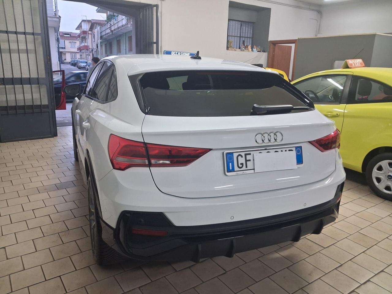 Audi Q3 35 TDI S tronic line edition 2021 Sportback