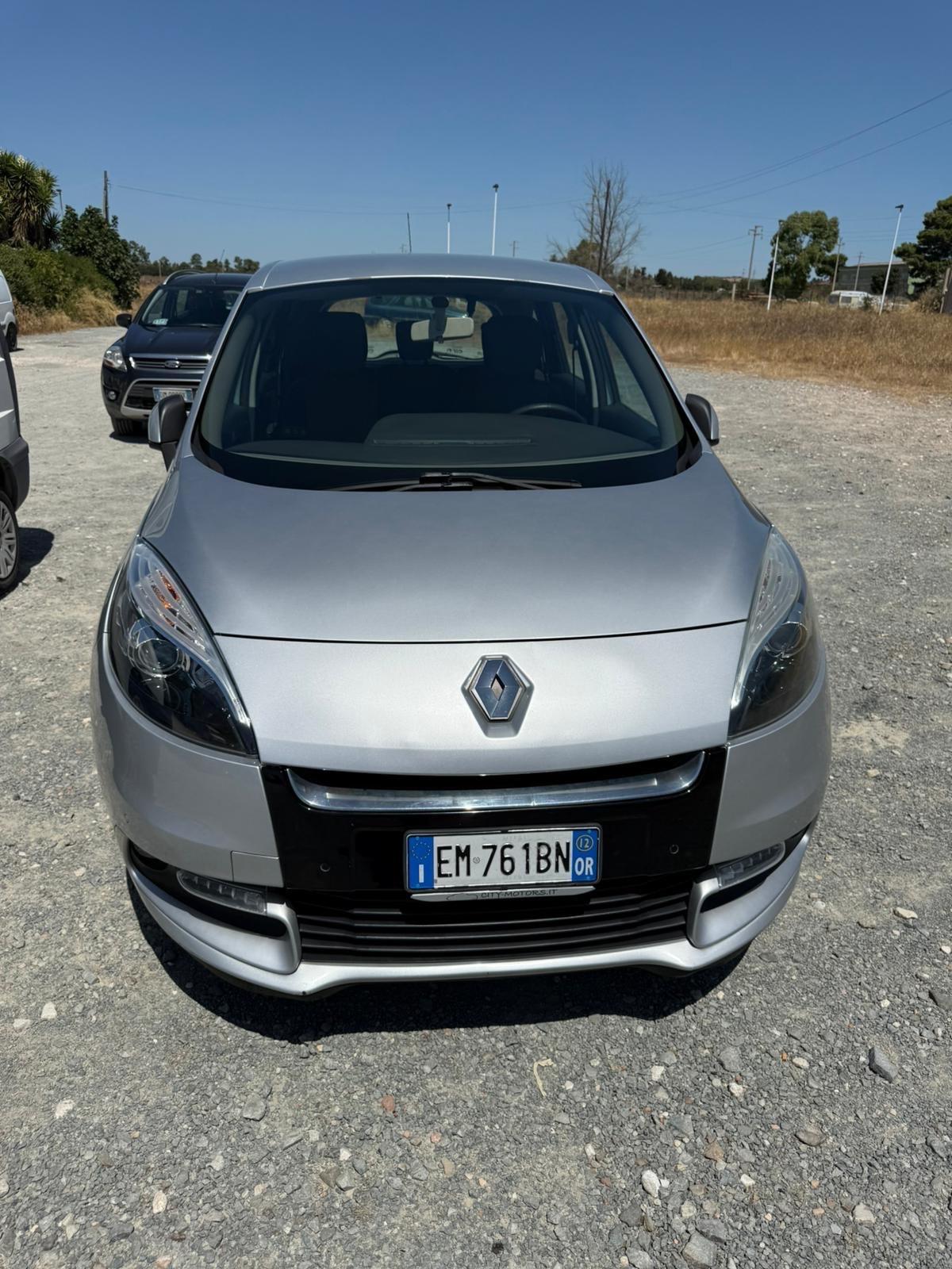 Renault Scénic XMod 1.5 dCi 110CV- Navigatore-Neopatentati