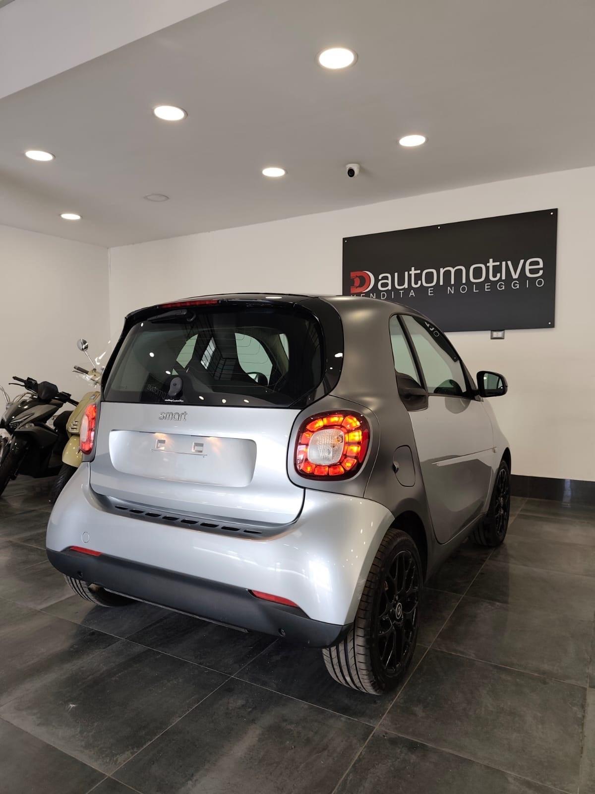 Smart ForTwo TWINAMIC 15.000km