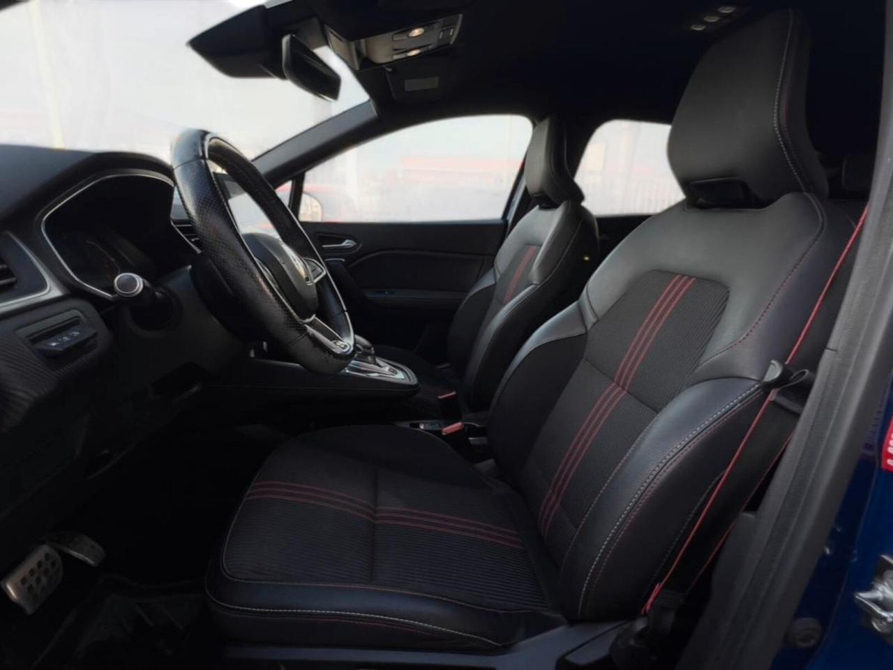 Renault Captur Full Hybrid E-Tech 145 CV RS Line