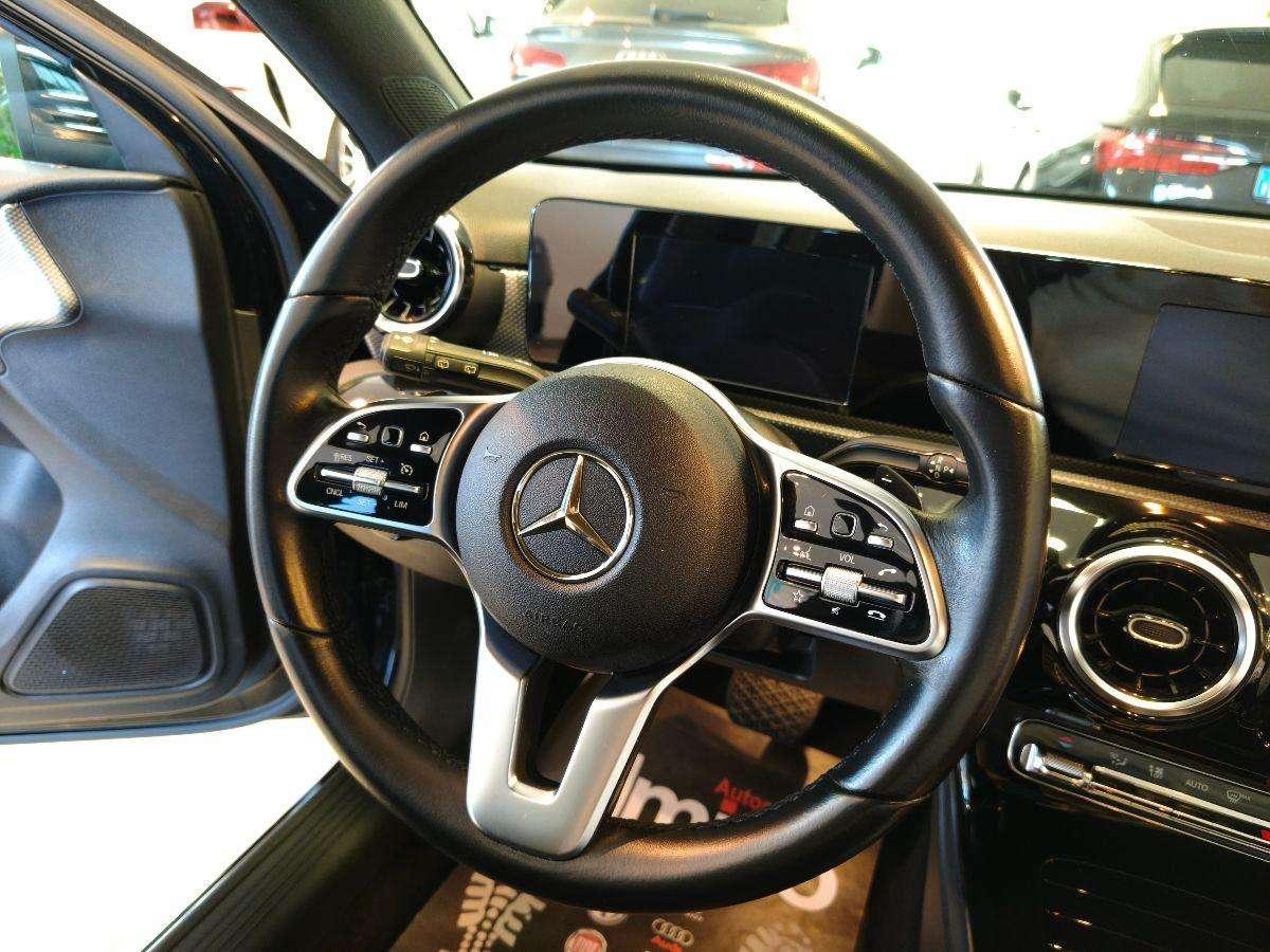 Mercedes-Benz A 180 180 d Auto Sport Pelle Solo 100.000km