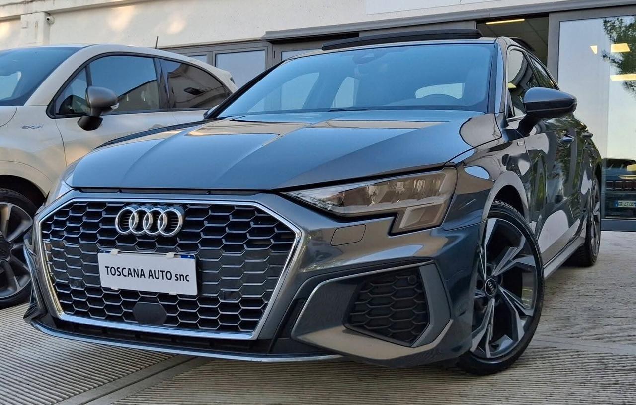Audi A3 30 TFSI S line edition tetto panoramico full