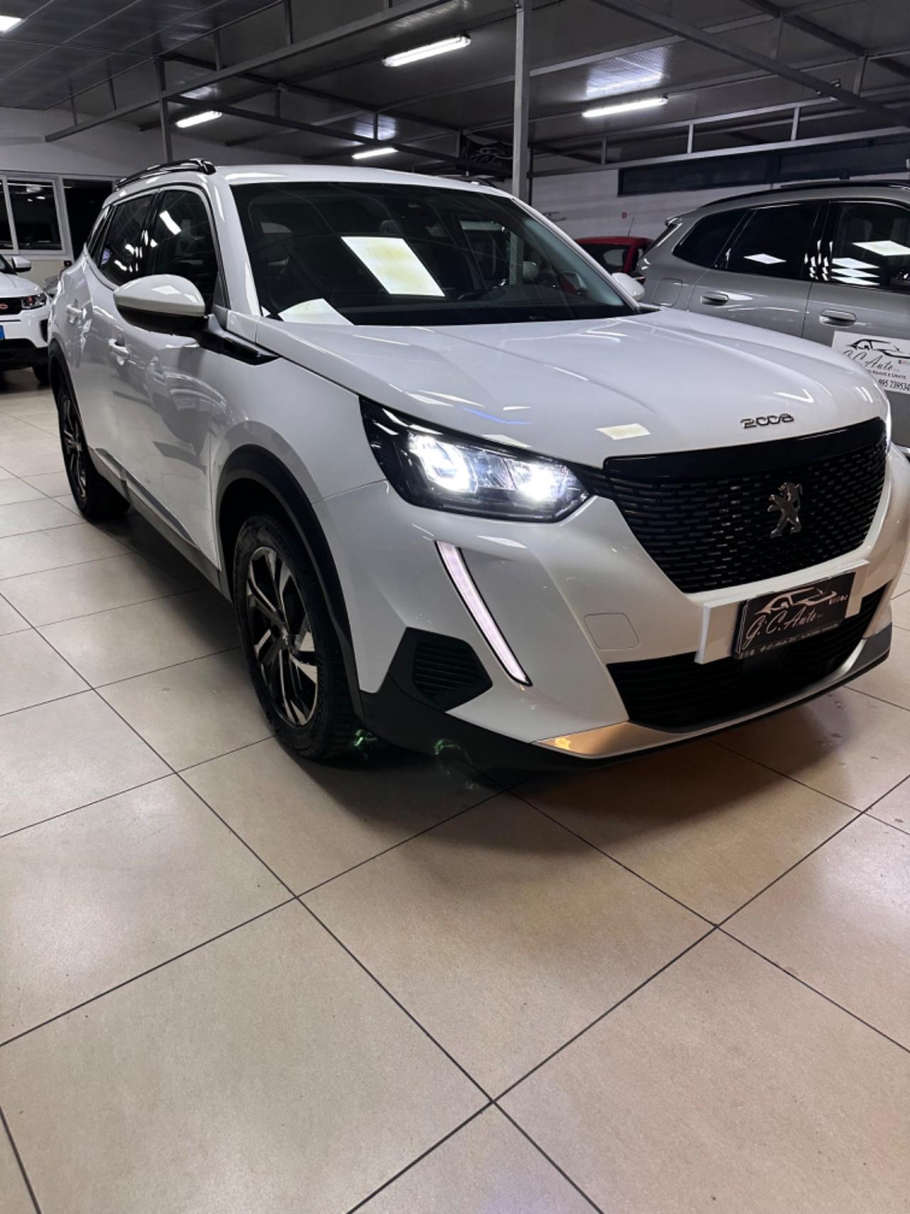 Peugeot 2008 BlueHDi 130 S&S EAT8 Allure Navi Pack