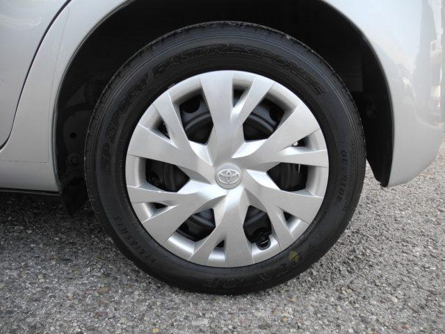 TOYOTA Yaris 1.5 Hybrid 5p. Business -OK NEOPATEN.-"DA VETRINA"