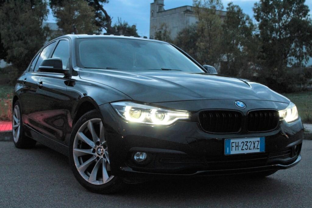 BMW 320d xDrive Aut.*TETTO *FULL LED *NAVI *CAMERA