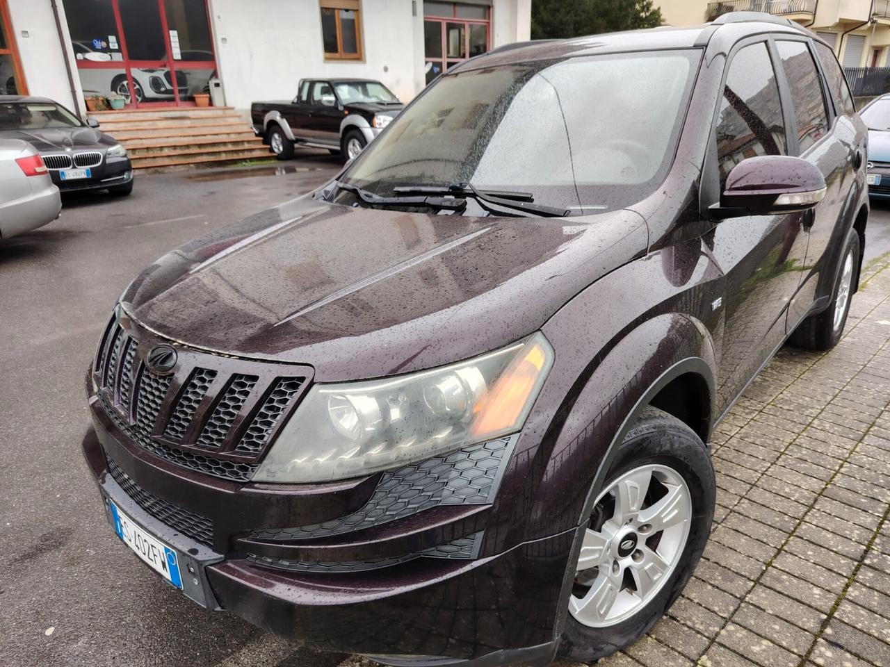 Mahindra XUV500 2.2 16V AWD W8