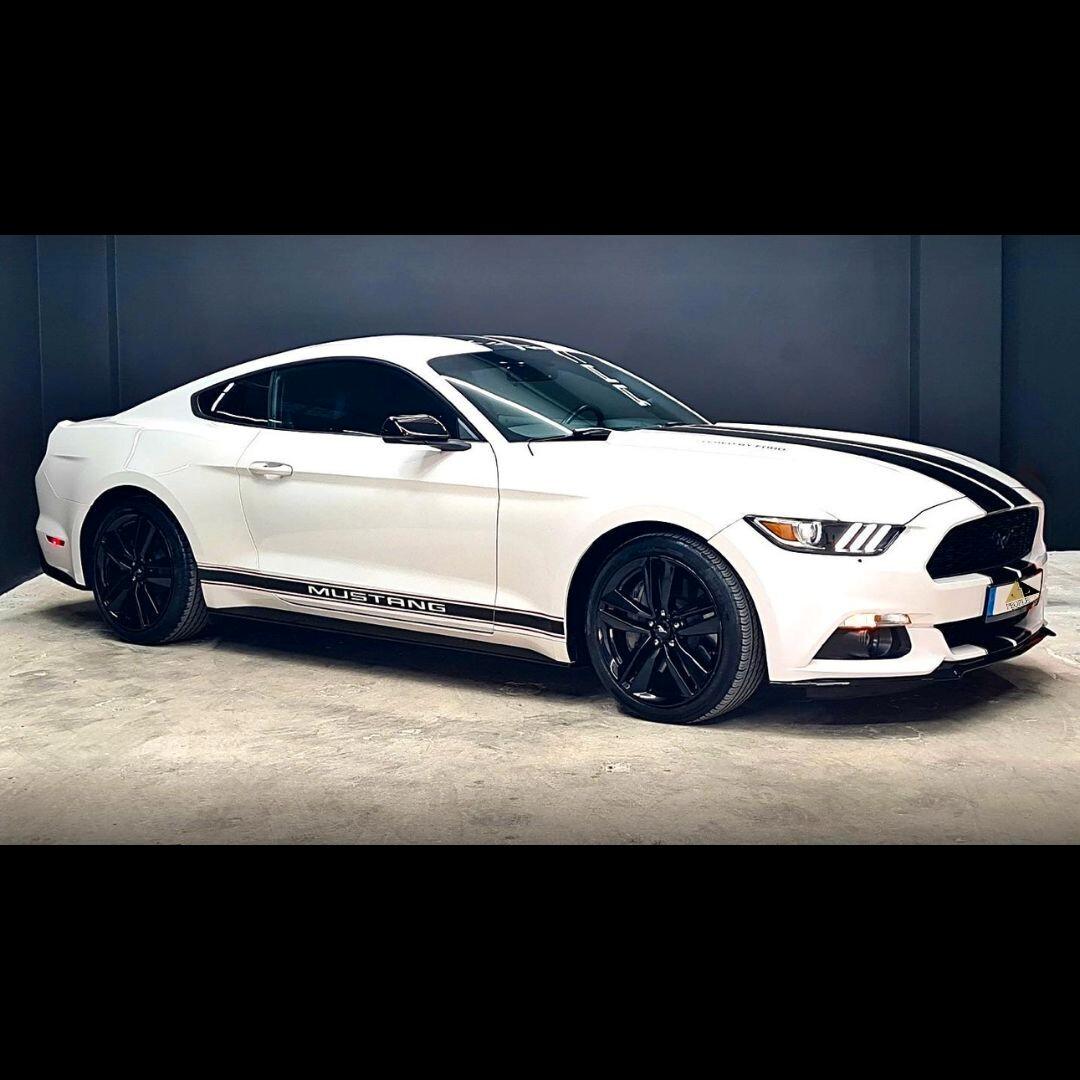 Ford Mustang Fastback **NO SUPERBOLLO**