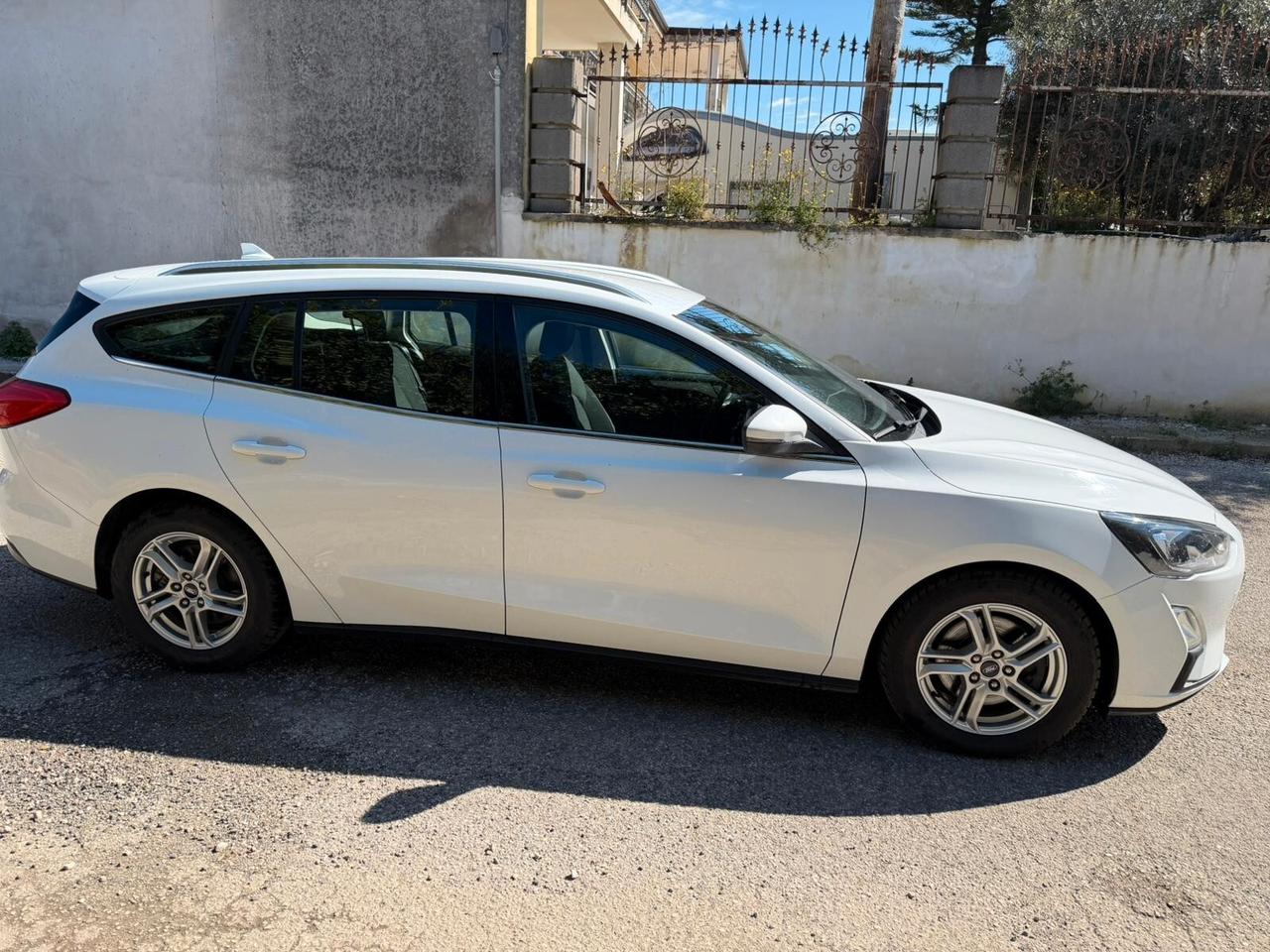 Ford Focus 1.5 EcoBlue 120 CV automatico SW Business Co-Pilot