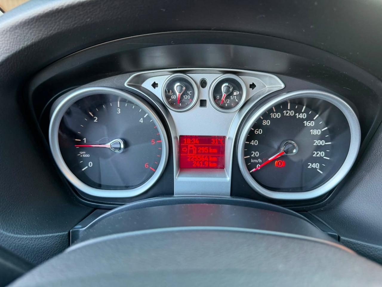 Ford Focus 1.6 TDCi (110CV) 3p. Tit. DPF neopatentati