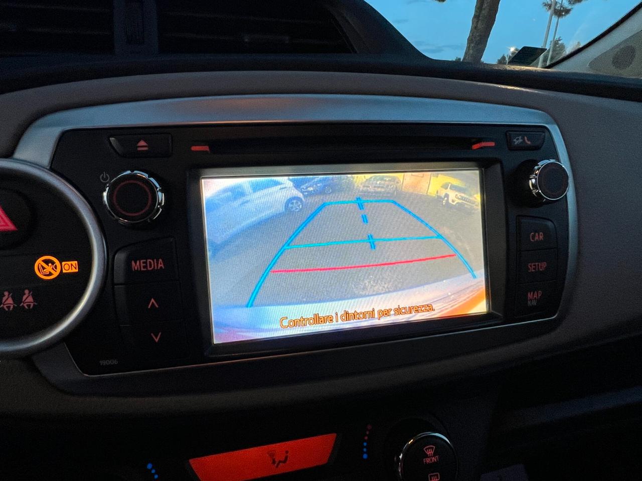 Toyota Yaris 1.0 5 porte Active Tagliandata