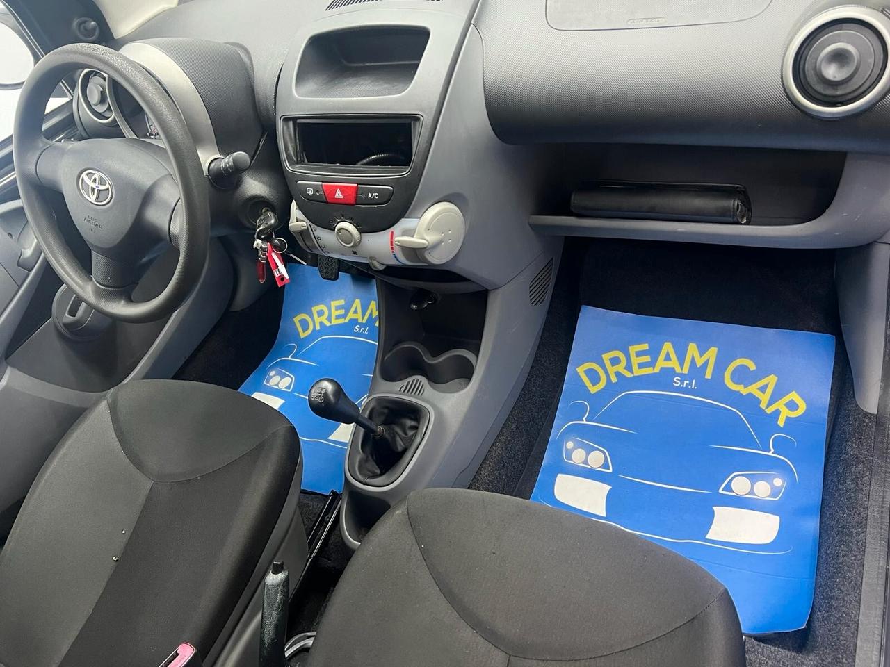 Toyota Aygo 1.0 12V VVT-i 5 porte -OK Neopatentati