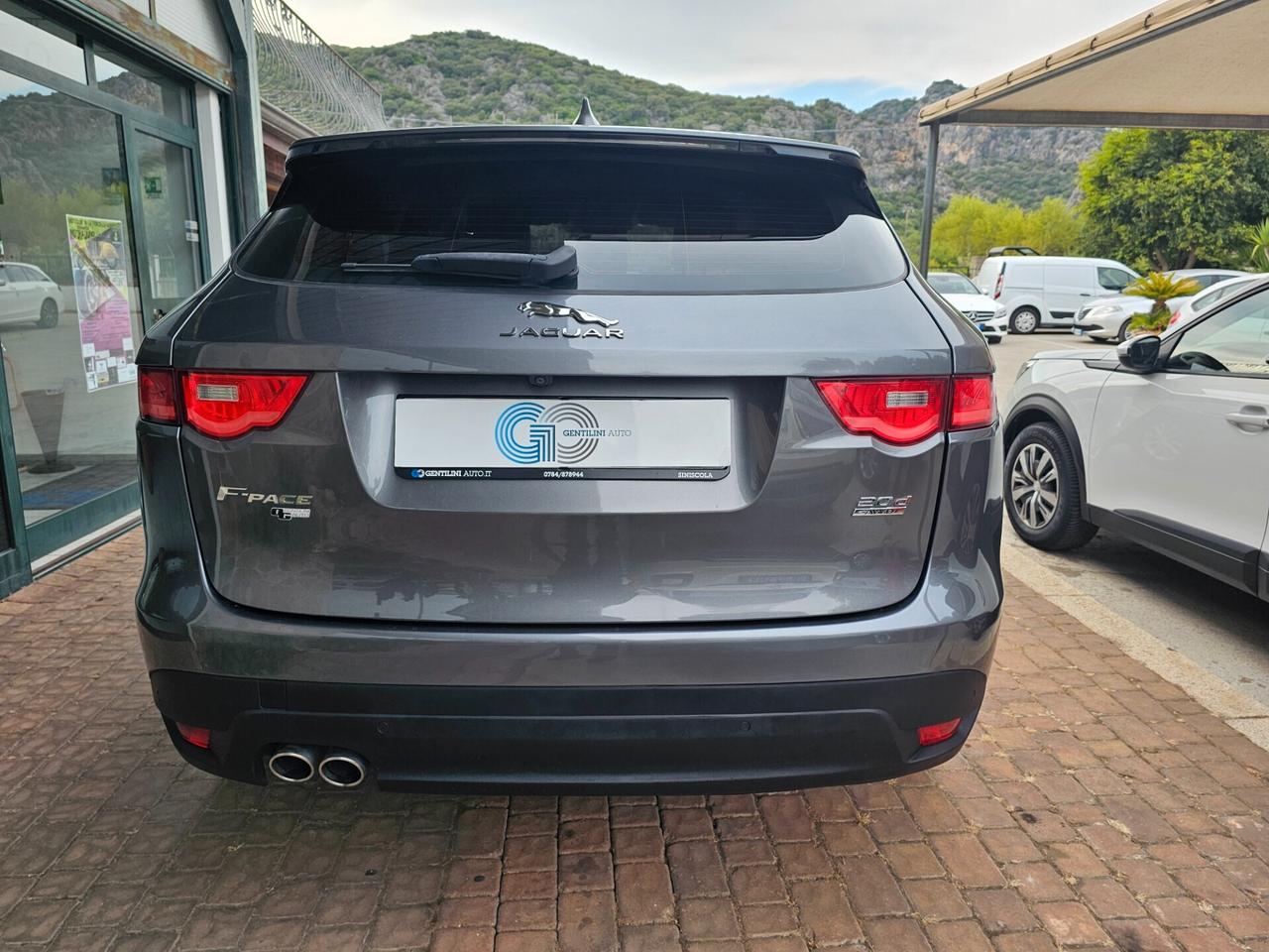 Jaguar F-Pace 2.0 D 180 CV AWD Prestige