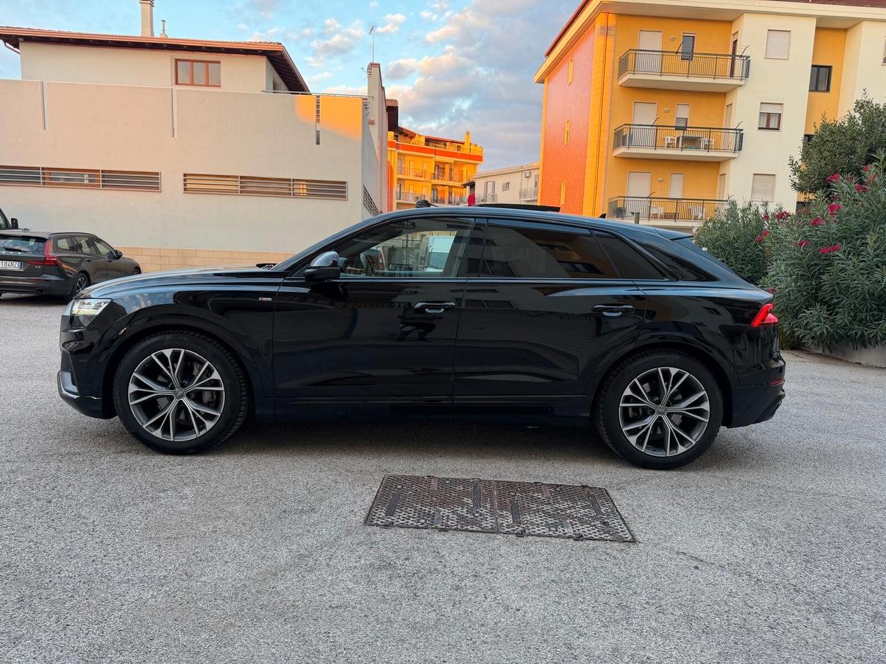Audi Q8 50 TDI 286 CV quattro tiptronic Sport