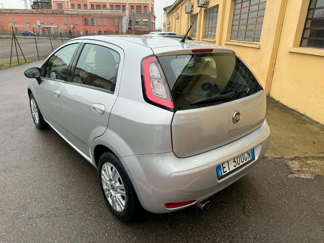 Fiat Punto 1.3 Diesel Anno 2013 128.000 KM 75 CV
