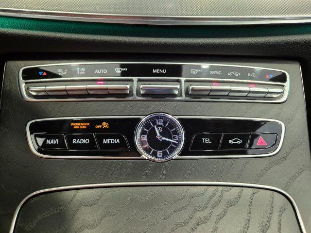 MERCEDES-BENZ E 220 d Auto AMG line Premium - Cam - Carplay - Lim