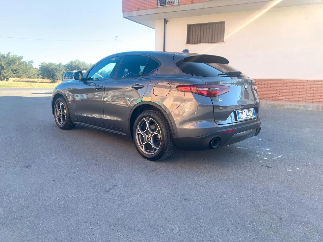 Alfa Romeo Stelvio 2.2 Turbodiesel 190 CV AT8 Q4 Sprint
