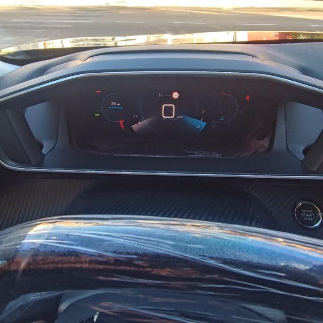 PEUGEOT 2008 BlueHDi 110 S&S Allure Pack