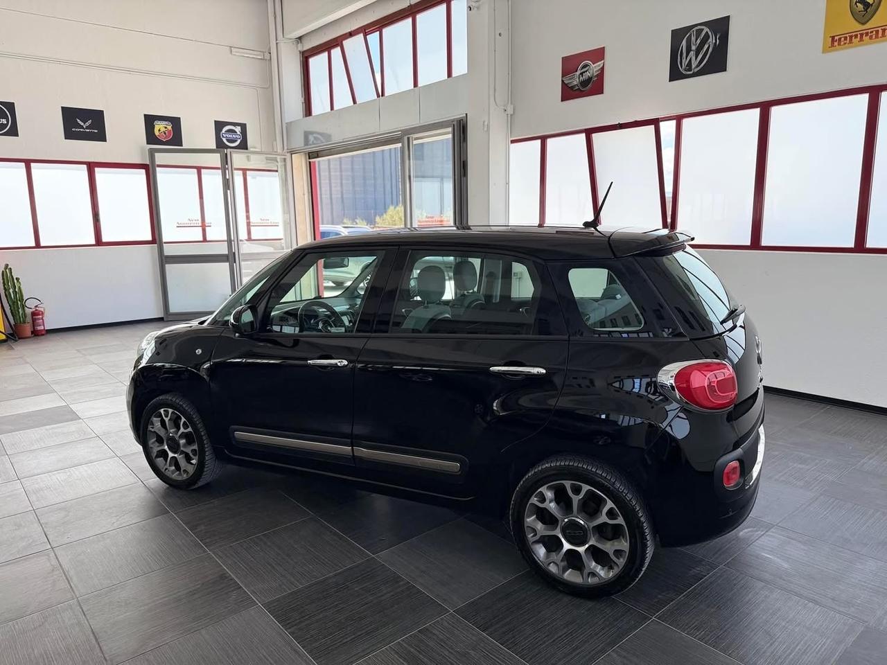 Fiat 500L 1.6 Mjt S&S 105cv Autocarro N1 Lounge 2016