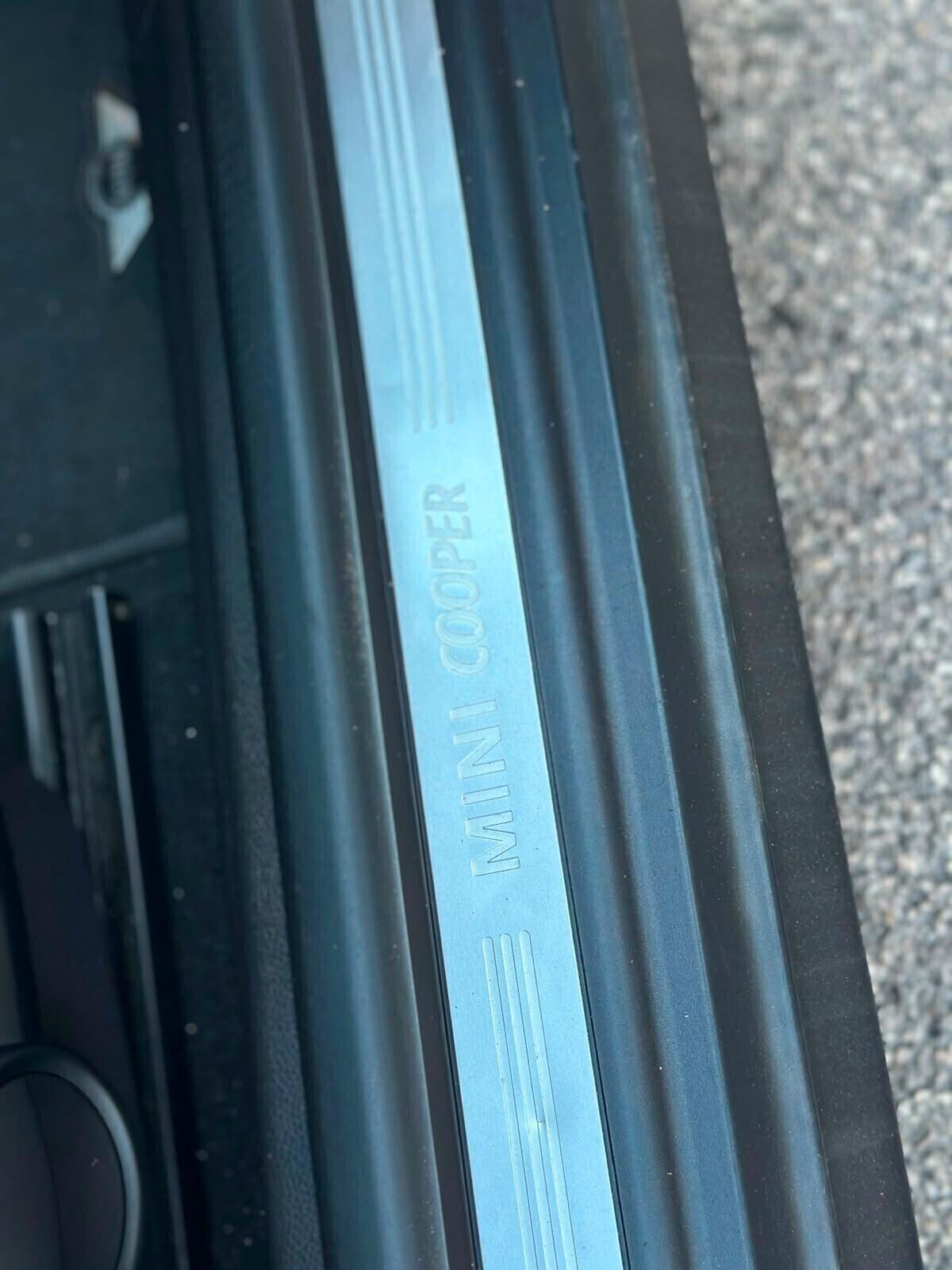 Mini 1.6 16V Cooper D Chili FULL...