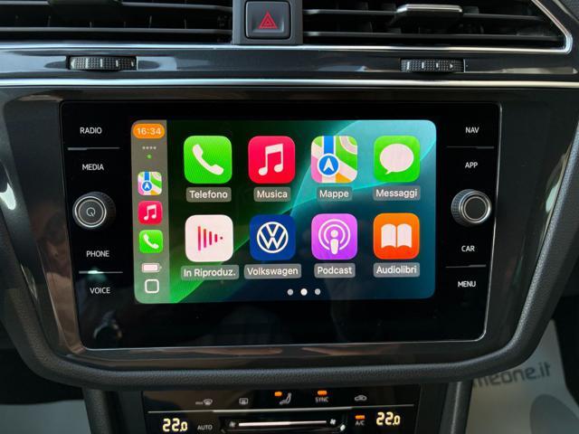 VOLKSWAGEN Tiguan 2.0 TDI 150 CV SCR DSG R-Line CERCHI DA 20''