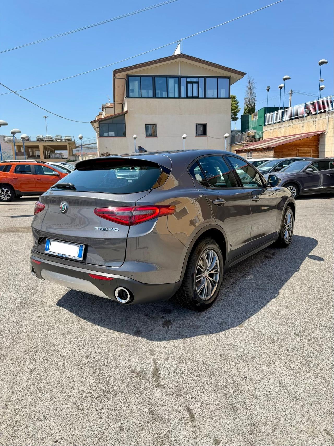 Alfa Romeo Stelvio 2.2 diesel 180 CV AT8 Q4 2018