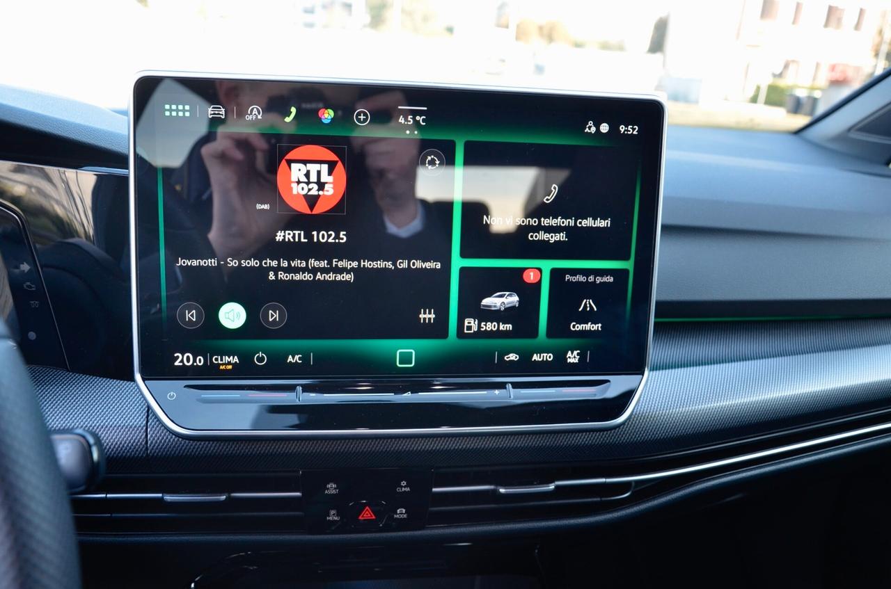 VOLKSWAGEN GOLF 1.5 ETSI R-LINE PLUS 150cv DSG, PARI AL NUOVO, GARANZIA VW, UNICOPROPRIETARIO, UFF ITALIANA, MATRIX, APPLE ANDROID, 18", PERMUTE