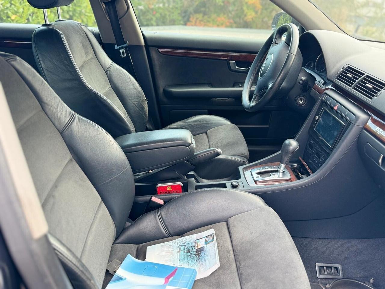 Audi A4 2.5 V6 TDI/180 CV cat quattro
