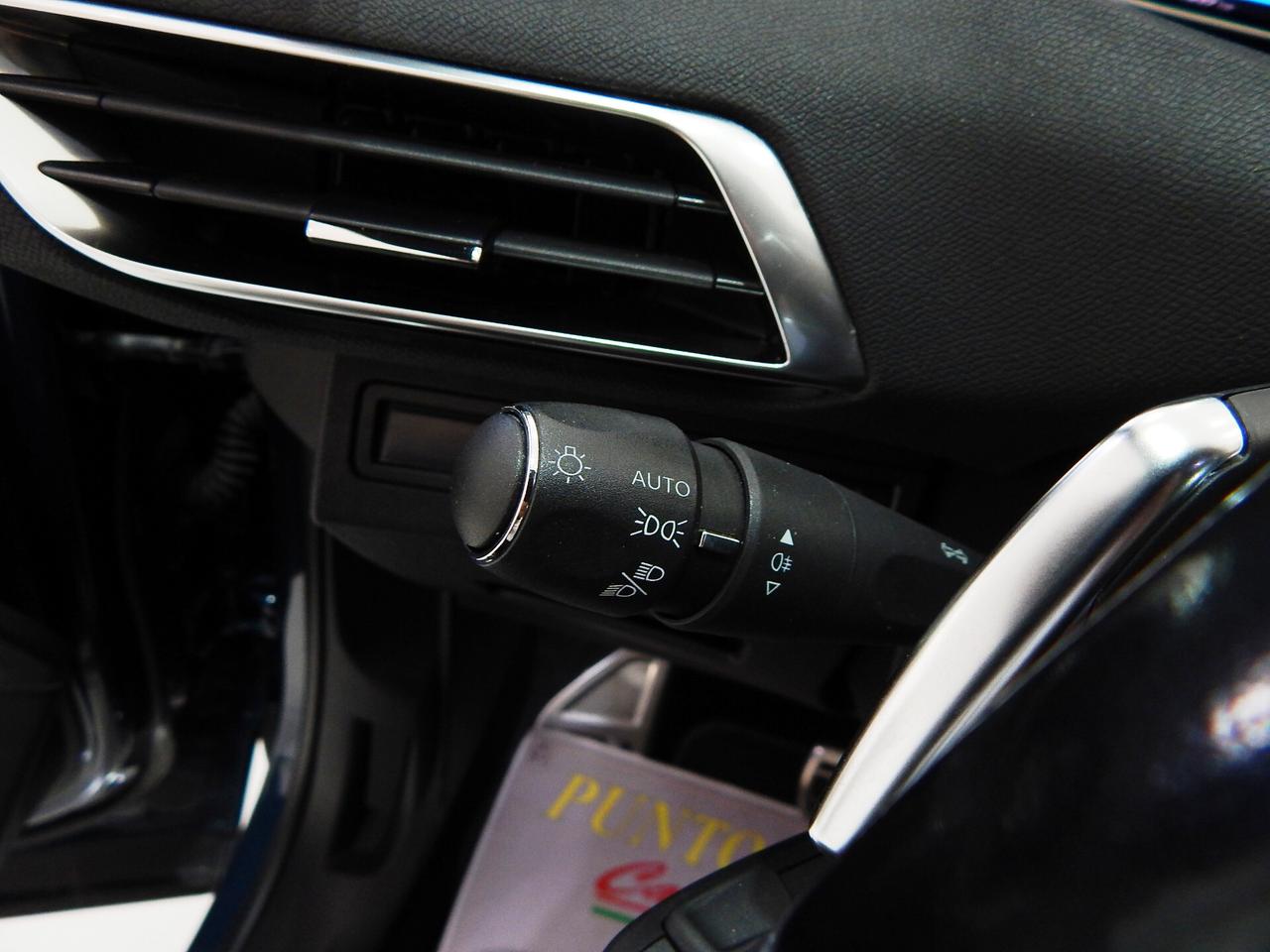 Peugeot 3008 1.5 bluehdi GT S&S AT8 TETTO-NAVI-PELLE-RADAR-LED