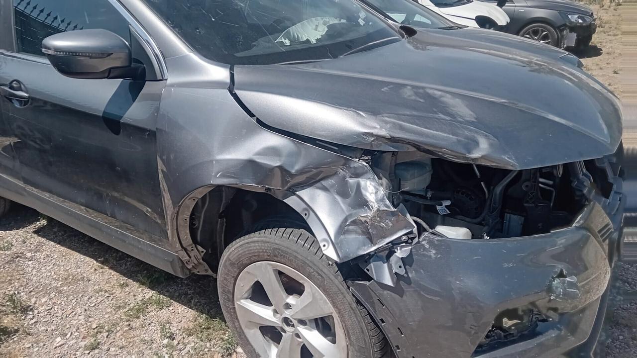 Nissan Qashqai 1.5 dCi Acenta SINISTRATO