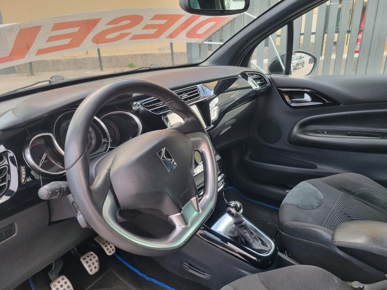 Automobili Ds3 2017 Top Di Gamma Garantita