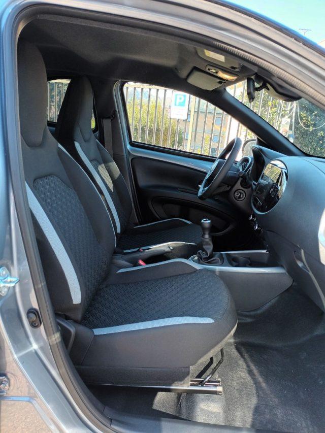 TOYOTA Aygo X 1000 VVT-I TREND 72CV 5P CARPLAY CAM"17 ITALIA