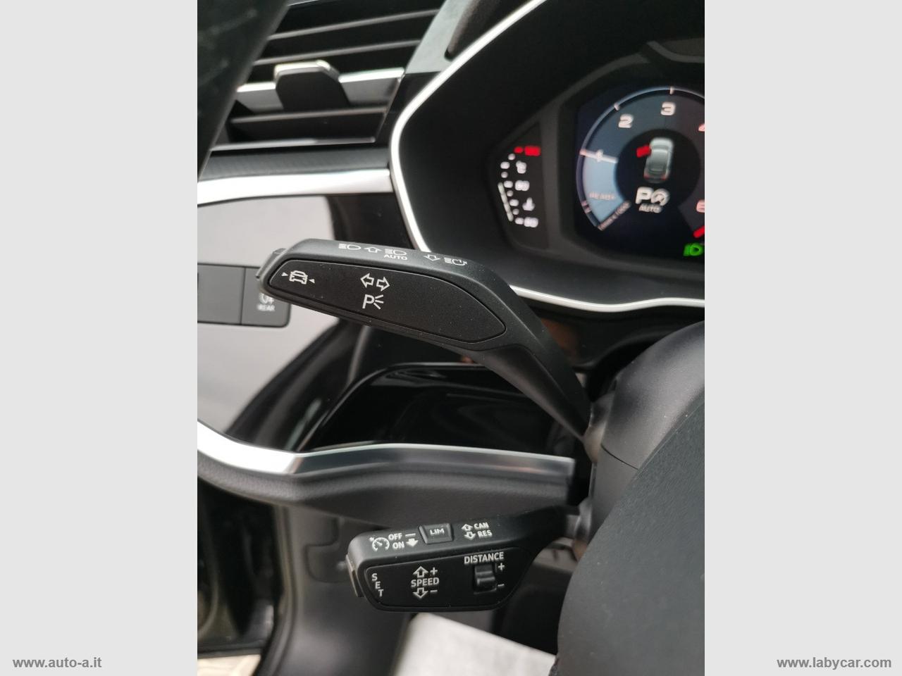 AUDI Q3 SPORTBACK 35 2.0 TDI S-TRONIC BUSINESS PLUS