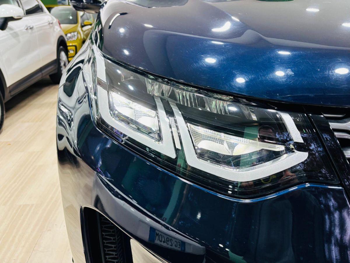 Land Rover Discovery Sport 2.0 D I4-L Mild Hybrid AWD Autom. R-Dynamic Unip.