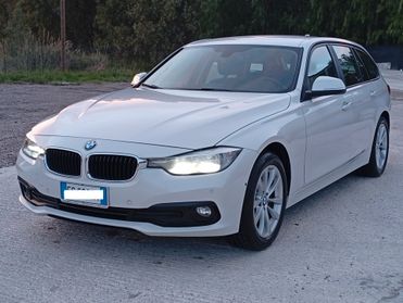 Bmw 320d xDrive Touring Luxury