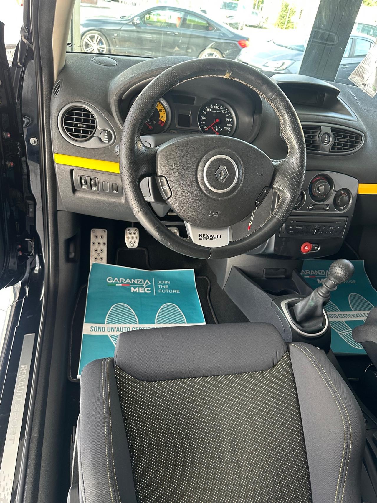 Renault Clio 2.0 16V 203CV 3 porte RS