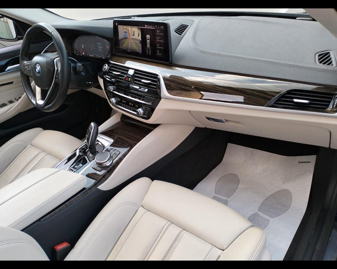 BMW Serie 5(G30/31/F90) 530d 48V Touring Luxury
