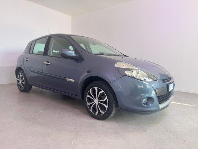 RENAULT Clio 1.2 16V 5 porte Luxe