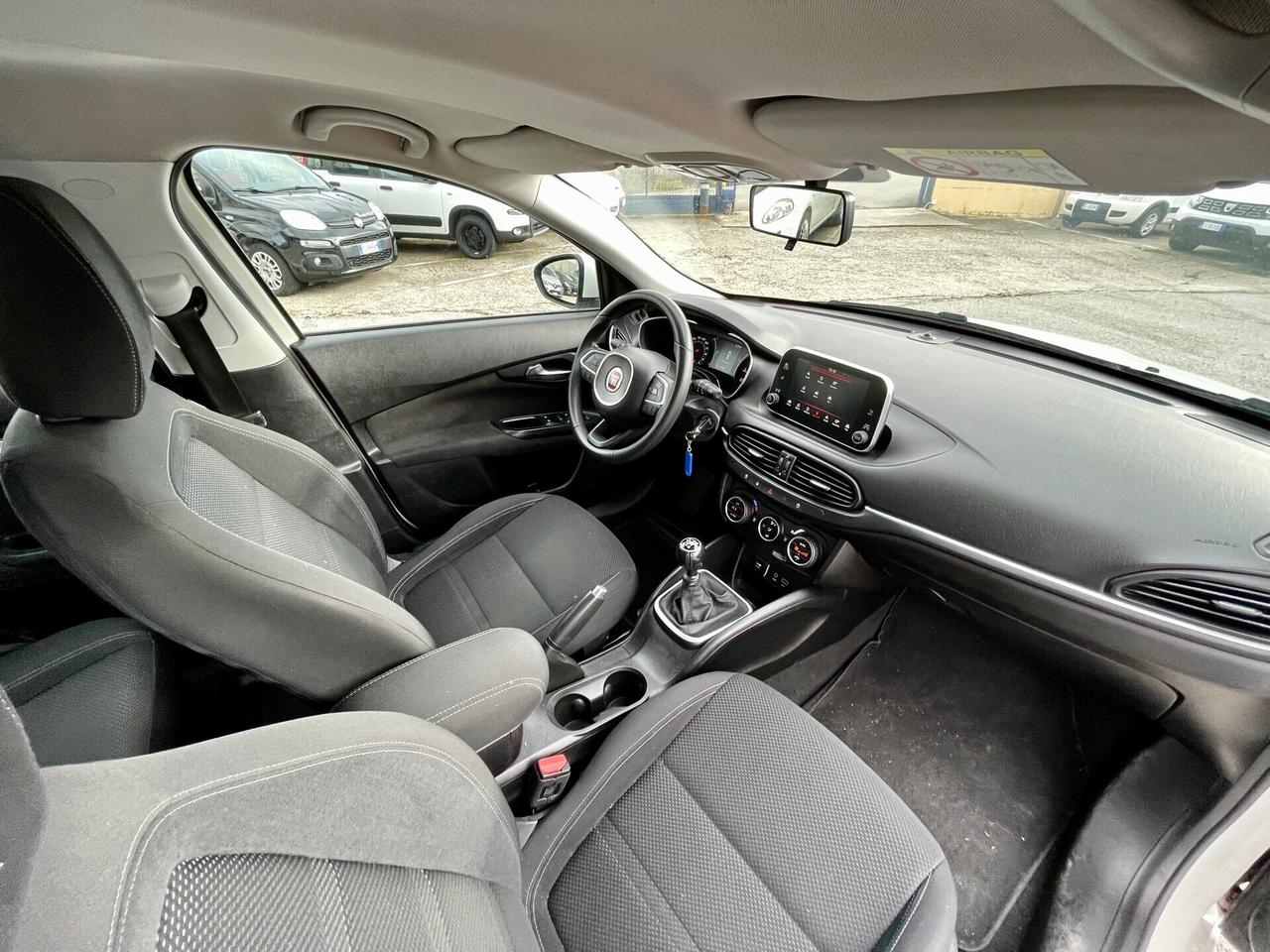 Fiat Tipo 1.6 Mjt SW LOUNGE KM 117000