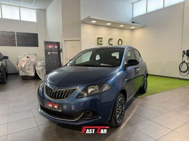 Lancia Ypsilon 1.0 FireFly 5 porte S&S Hybryd Gold