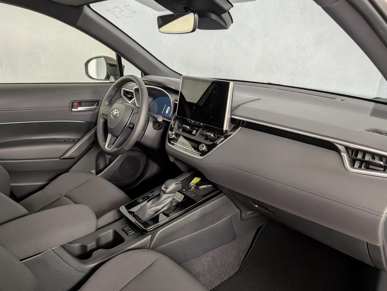 Toyota 1.8 Hybrid 140cv e-cvt Icon Style